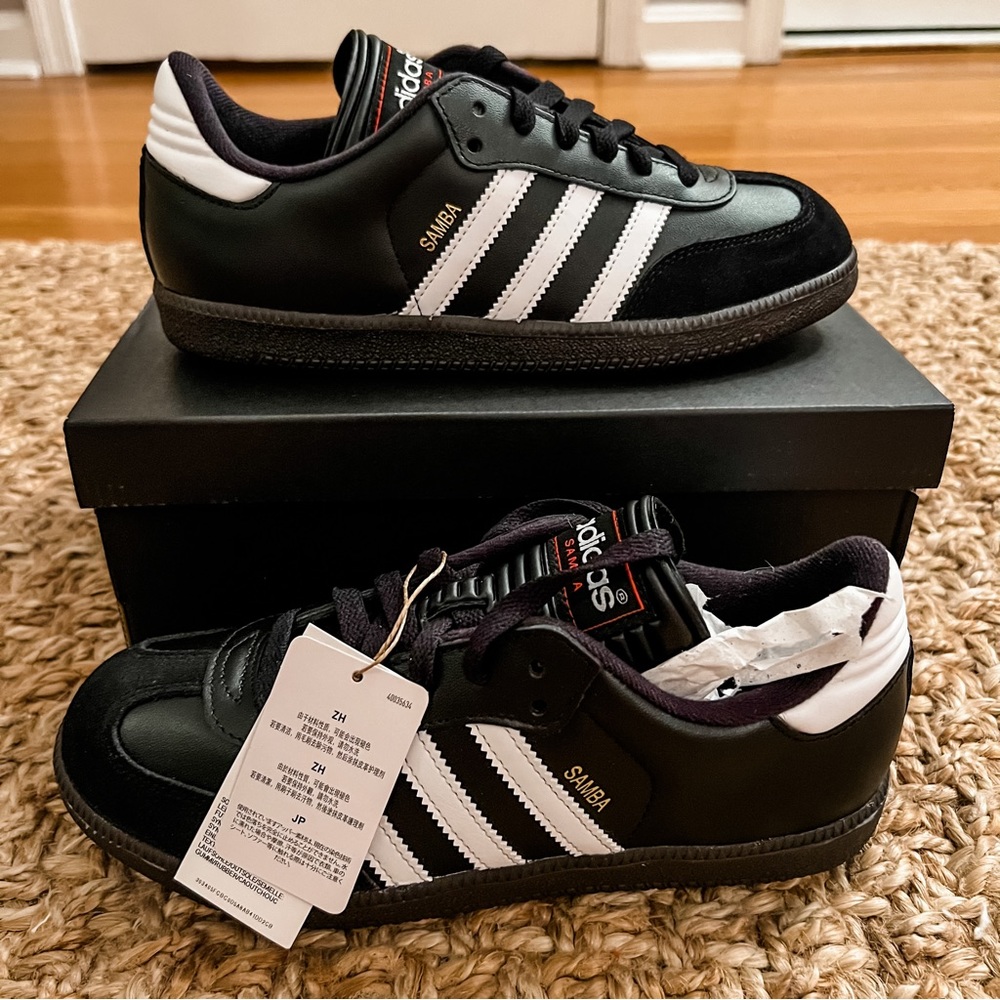 NWT Adidas Samba Classic Sneakers Black Youth 6/Women’s Size 7 - Picture 10 of 16